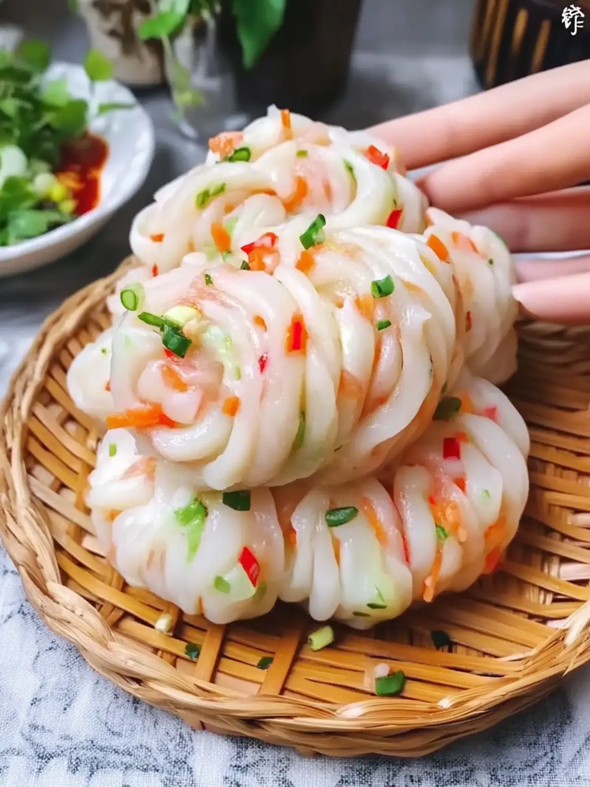 Irresistibly Soft Chinese Flower Rolls with Scallions and Ham 3 Chinese Flower Rolls