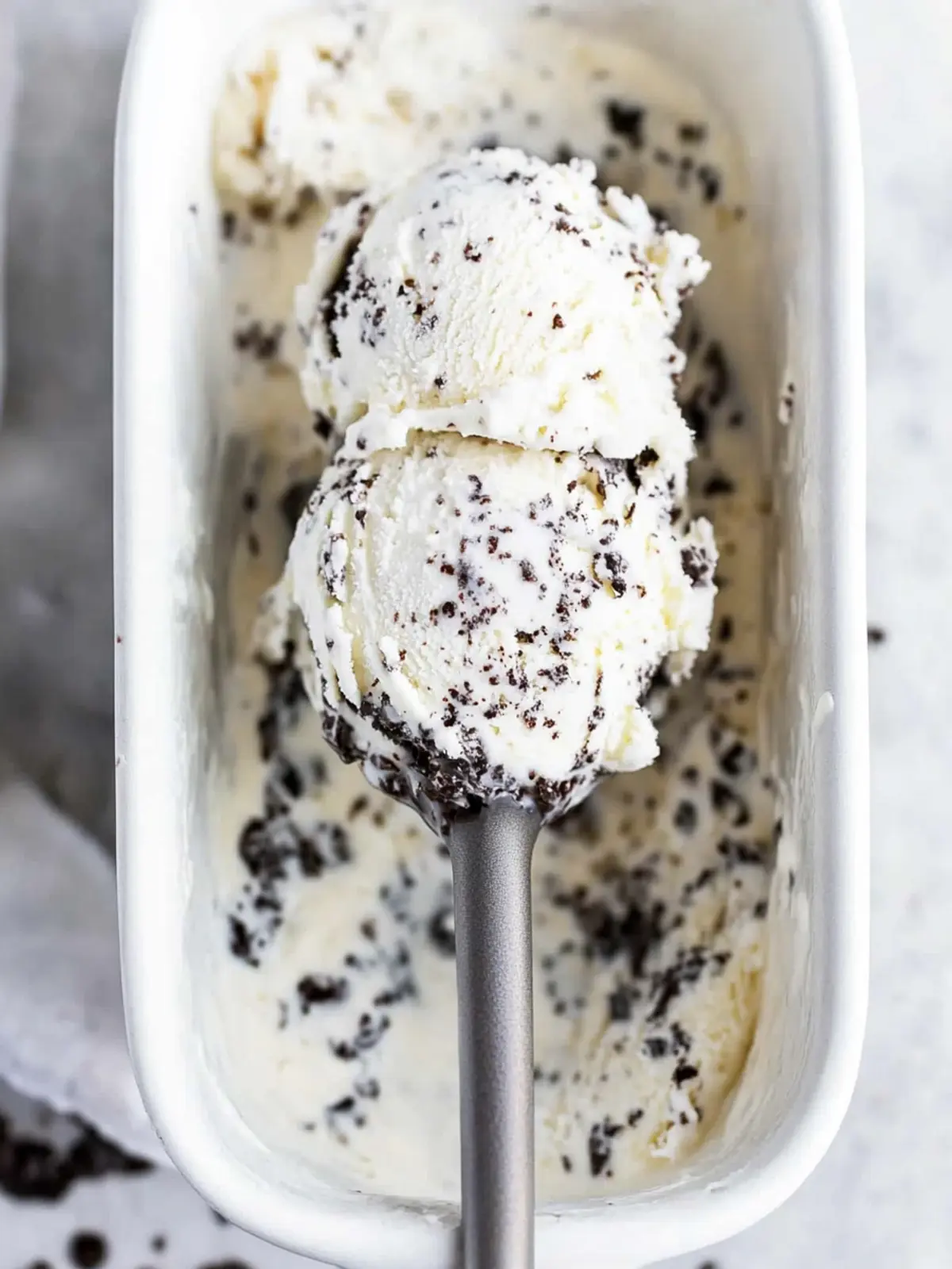 Decadent Stracciatella Ice Cream: Easy Homemade Delight 5 stracciatella ice cream