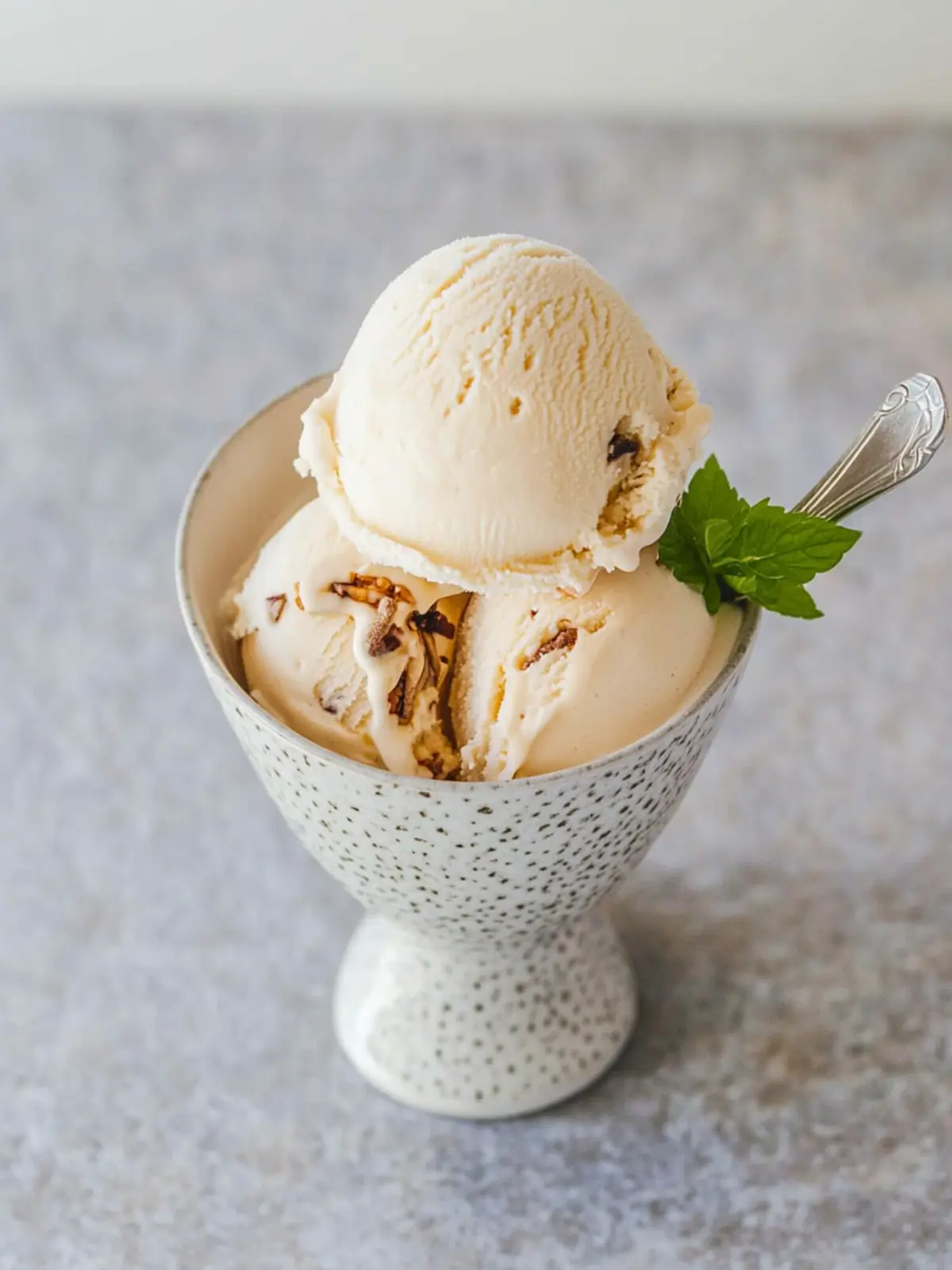 Creamy Oak Ice Cream: A Unique Taste Adventure at Home 2 Oak Ice Cream