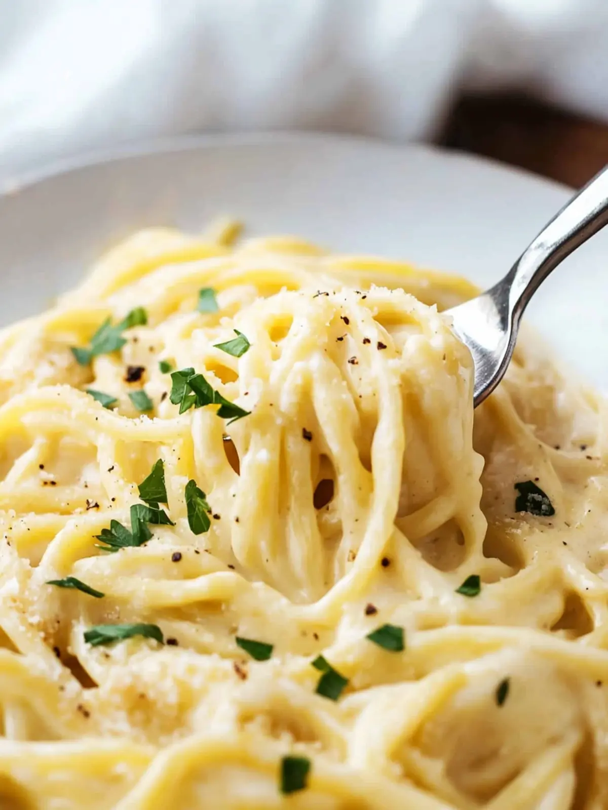 Creamy Greek Yogurt Alfredo Sauce